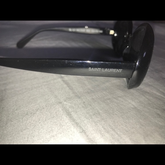 Saint Laurent Nicole Sunglasses clout style - Picture 7 of 7